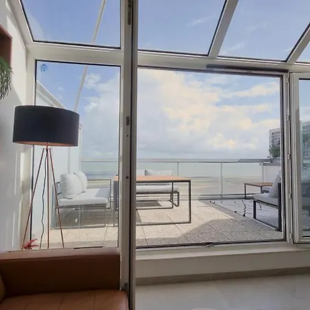 Apartman The Happy View - Penthouse Met 2 Terrassen Op De Zeedijk *
