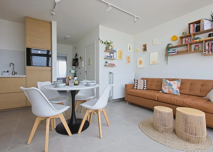 The Happy View - Penthouse Met 2 Terrassen Op De Zeedijk Апартаменты Кнокке-Хейст